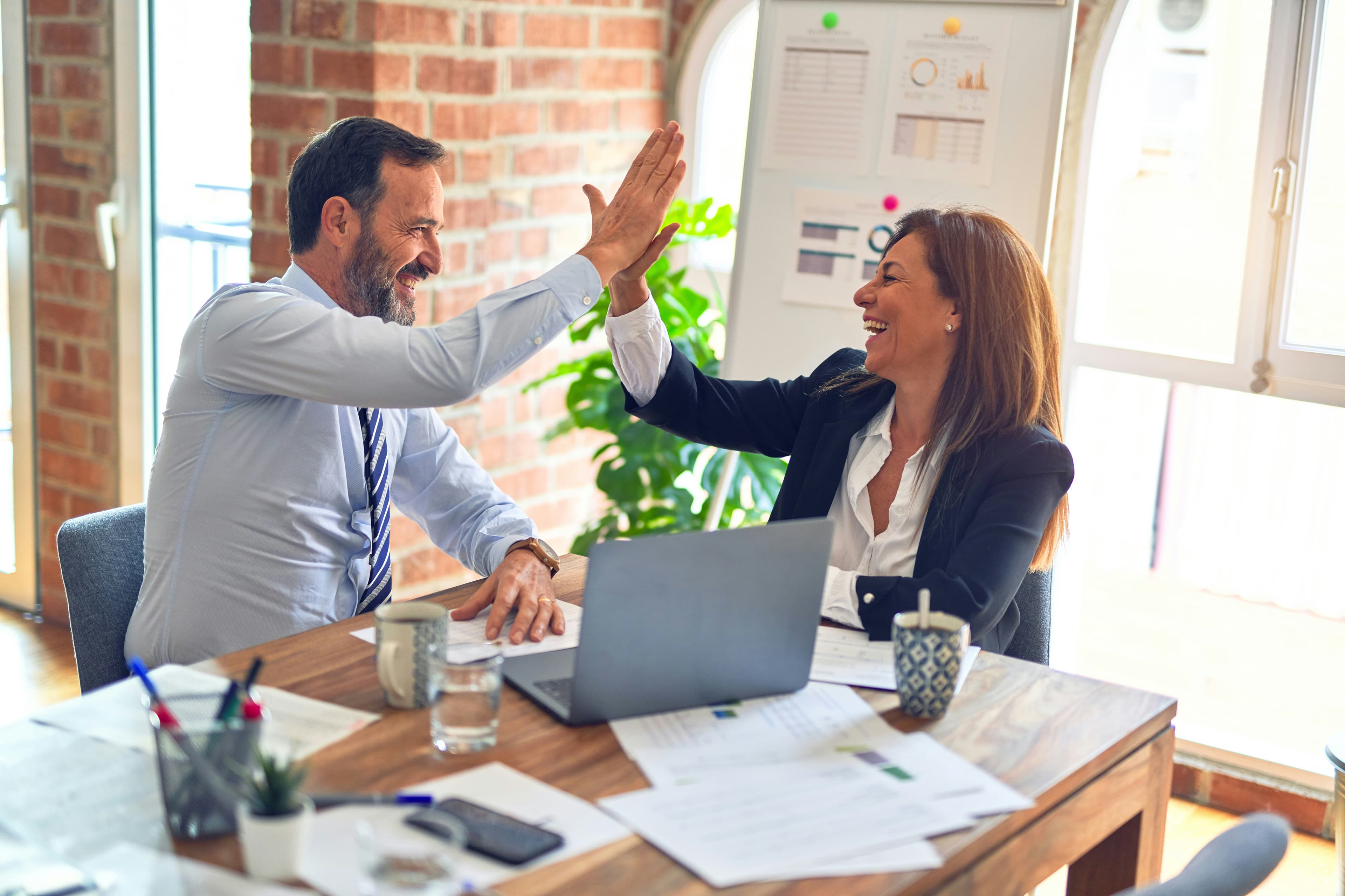 Équipe de traducteurs professionnels à Genk
